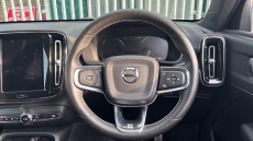 Volvo Xc40 2.0 T4 R DESIGN 5dr AWD Geartronic Petrol Estate